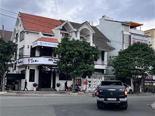 Siêu vị trí đường nguyễn quý cảnh quận 2 dt 10x17m kết cấu  3 tầng  giá bán 56 tỷ