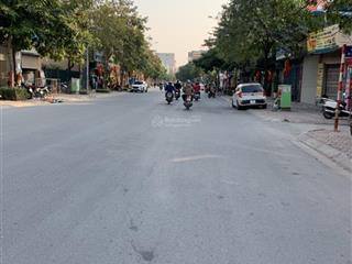 Chị gái em cần bán lô đất khu 31ha trâu quỳ, gia lâm, hà nội