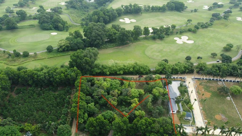 Cực phẩm đất nghỉ dưỡng hiếm đối diện sân golf skylake  3.600m², 72m mặt tiền, sổ đỏ rõ ràng!