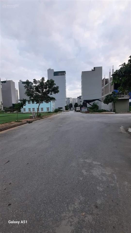 Bán lô dịch vụ khu lk31 phường dương nội, vị trí đẹp, giá rẻ.  0961 798 ***