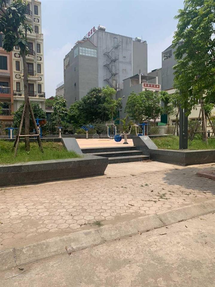 Chính chủ bán lô đất khu dịch vụ 20ab, dương nội. dt 50m2, mặt tiền 4m