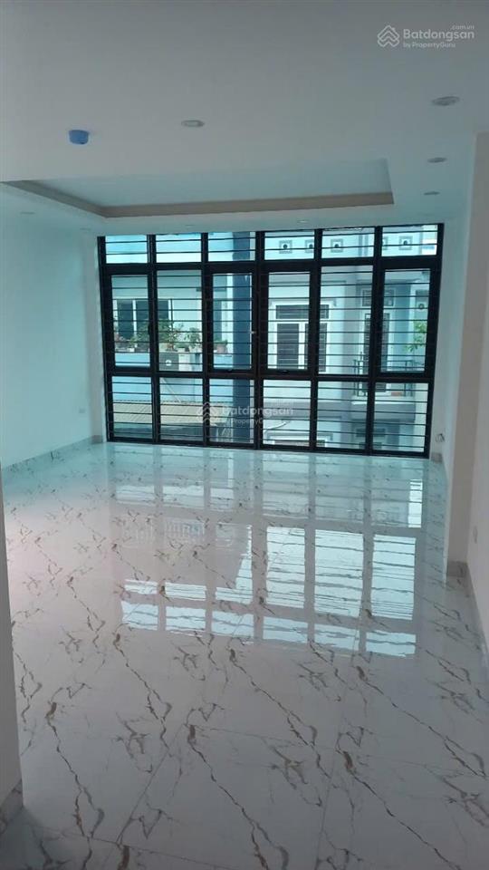 Bán gấp nhà ngõ 168 kim giang 5 tầng thang máy, oto tránh dt52m  mt4.5m giá 14.5 tỷ.  0912 002 ***