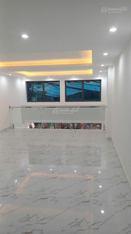 Bán gấp nhà ngõ 168 kim giang 5 tầng thang máy, oto tránh dt52m  mt4.5m giá 14.5 tỷ.  0912 002 ***