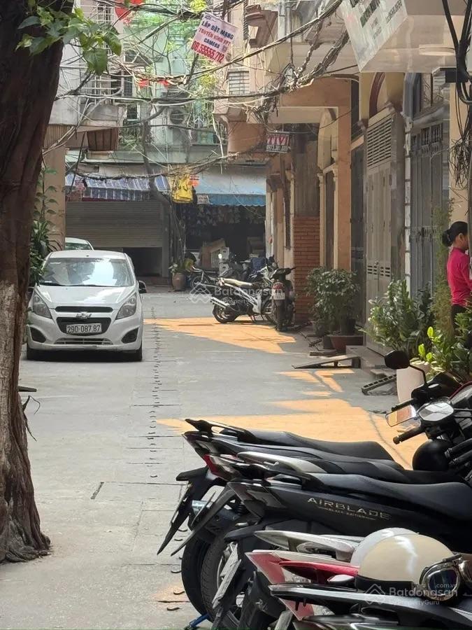 Phố kim mã  ba đình. bán toà nhà apartmen 6 tầng, dt 80m2, gara oto, ngõ thông. giá 25 tỷ