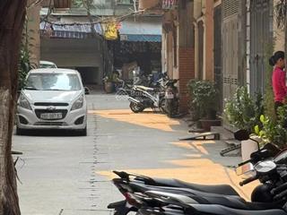 Phố kim mã  ba đình. bán toà nhà apartmen 6 tầng, dt 80m2, gara oto, ngõ thông. giá 25 tỷ