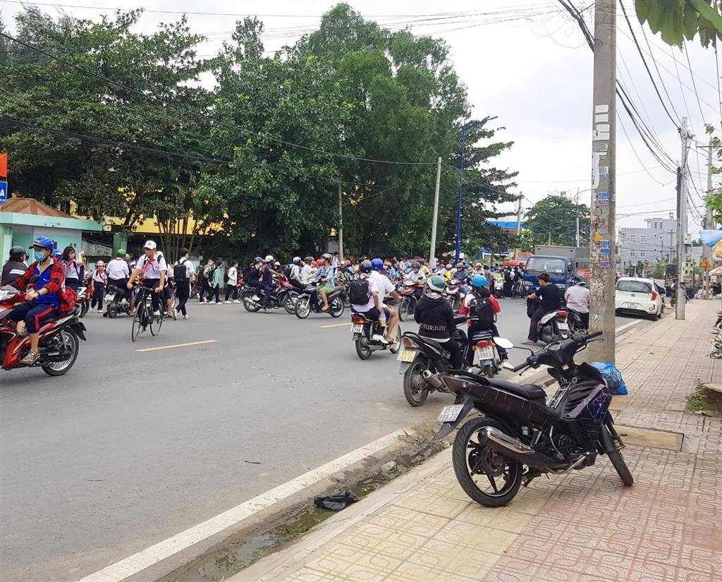 Đất mặt tiền đường đặng văn trơn , ngay trường thpt nam hà. dt 312m², giá chỉ 40 triệu/m²!