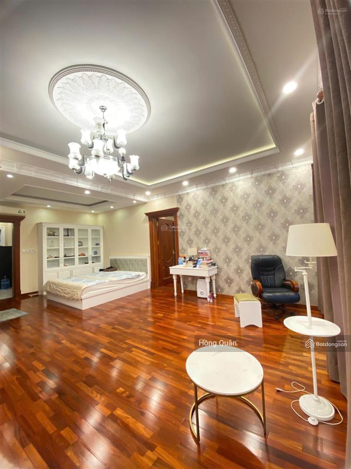 Cho thuê biệt thự thạnh mỹ lợi view sông sg. dt 15x20m hầm trệt  3 lầu  7 phòng.  0901 380 ***