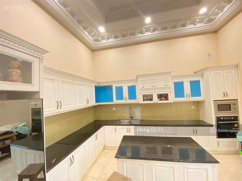 Cho thuê biệt thự thạnh mỹ lợi view sông sg. dt 15x20m hầm trệt  3 lầu  7 phòng.  0901 380 ***