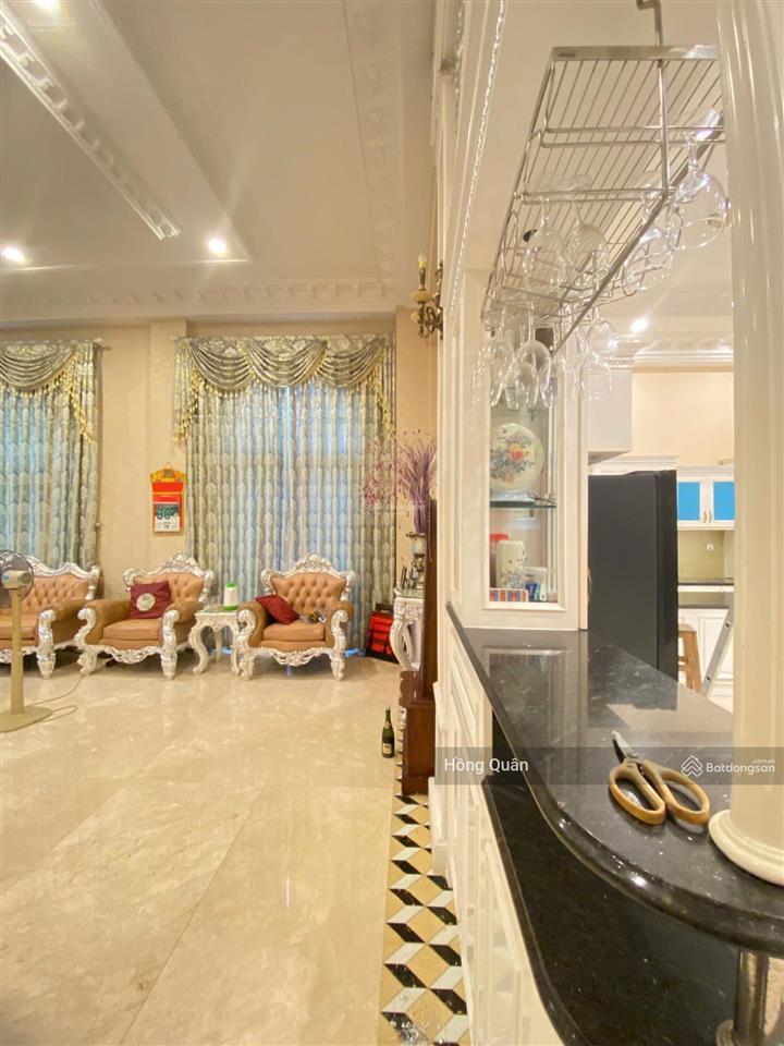 Cho thuê biệt thự thạnh mỹ lợi view sông sg. dt 15x20m hầm trệt  3 lầu  7 phòng.  0901 380 ***