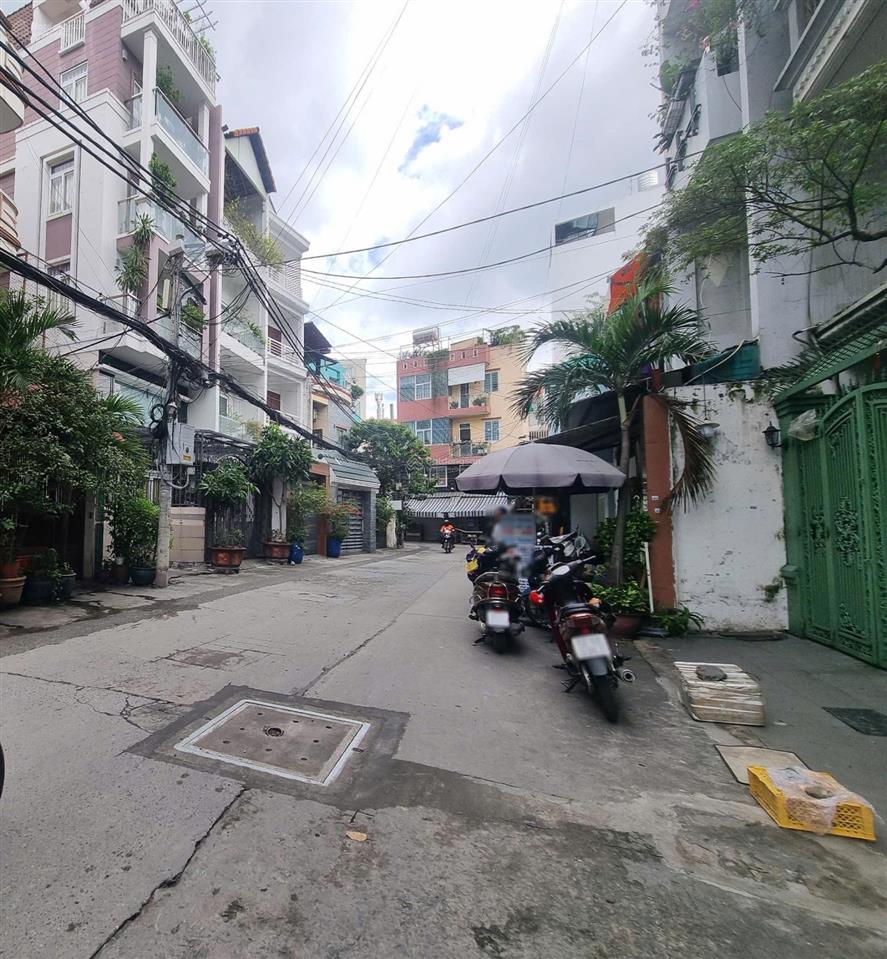 Bán nhà hxh 606/ ba tháng hai phường 14 quận 10 nhà cũ tiện xây mới, hẻm sau thông thoáng