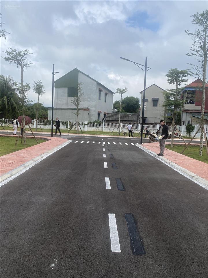 Lô đất 80m² full thổ cư ngay gần trung tâm xuân hòa  phúc yên giáp (đại lải) giá chỉ từ 1tỷ2/lô