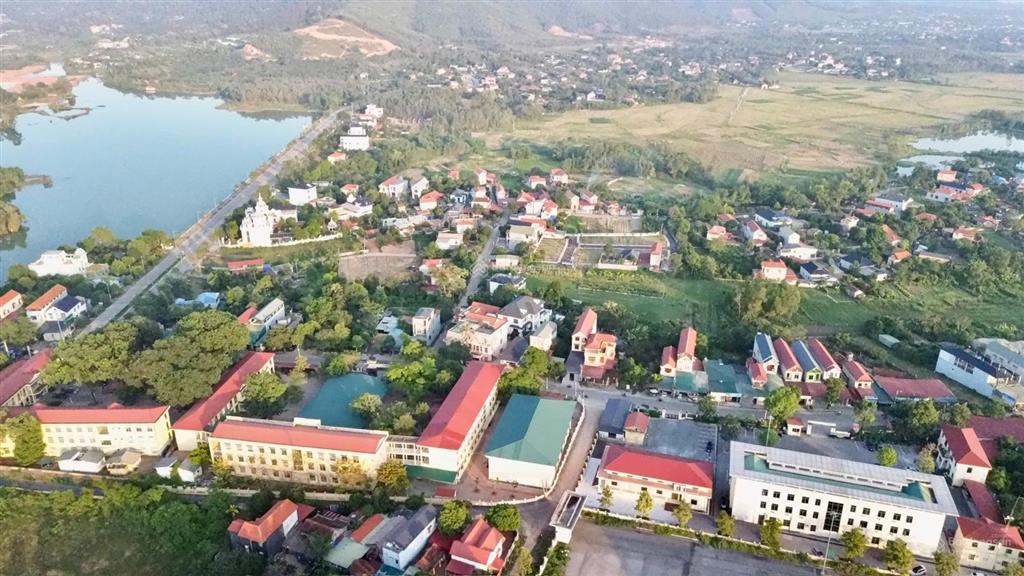 Bán lô đất đẹp 80m2 full thổ cư, sát mặt hồ đải lải gần trung tâm hà nội 15 phút di chuyển