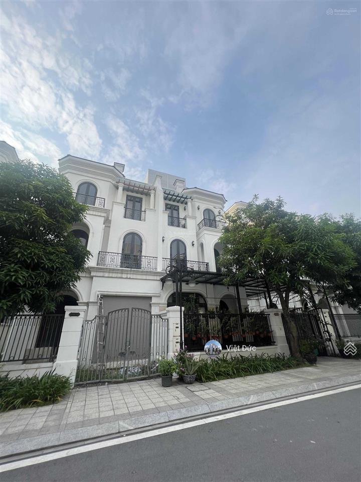 Cần bán gấp biệt thự song lập ngọc trai vinhomes ocean park, giá cạnh tranh thị trường. chỉ 39 tỷ