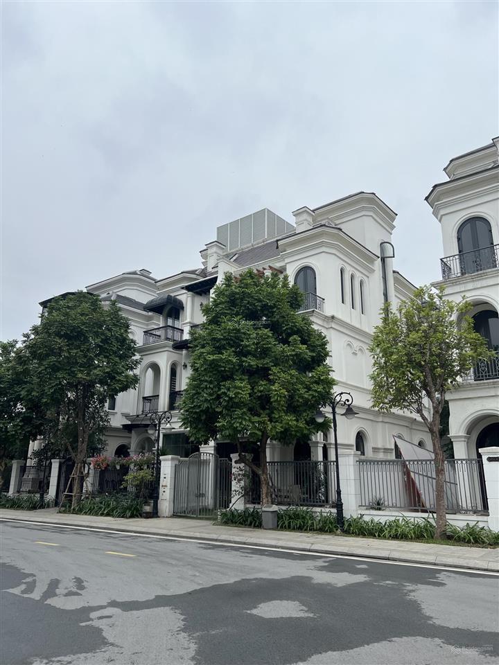 Chính chủ cần bán biệt thự song lập view vườn hoa đảo ngọc trai