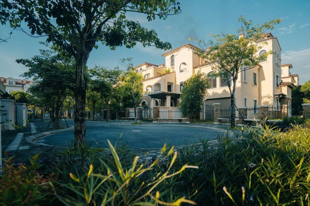 Bán Nhanh Biệt Thự Song Lập Góc – Khu Đô Thị Nam An Khánh – Đường Rộng – Giá Cực Tốt