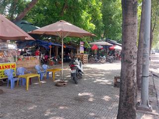 Bán lô đất 2 mặt tiền đường 35m và 12m đối diện cổng cảng c cát lái, vị trí thuận tiện kinh doanh