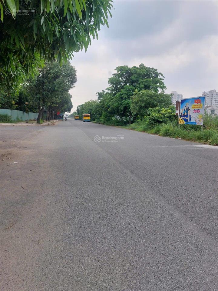 Bán gấp lô đất biệt thự kdc số 1. phường thạnh mỹ lợi. quận 2. dt 10 x17.5m(175m2) giá 120 tr/m2.