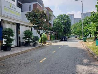 Cần bán nhanh lô đất khu thế kỷ 21, quận 2. vị trí lô đẹp. diện tích 7.5x20.5m. giá 175 tr/m2