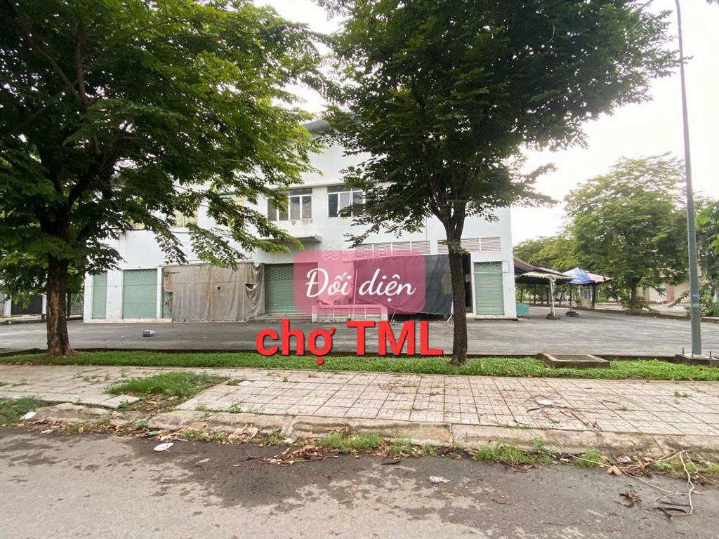 Bán gấp lô đất kdc số 1. phường thạnh mỹ lợi. quận 2. gần chợ tml.dt 8 x 18m (144m2) giá 125 tr/m2.