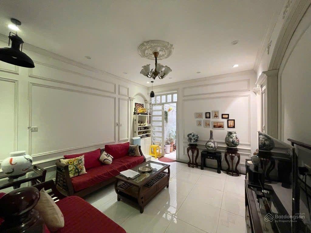 Chỉ hơn 20 tỷ có nhà phố thái hà đống đa