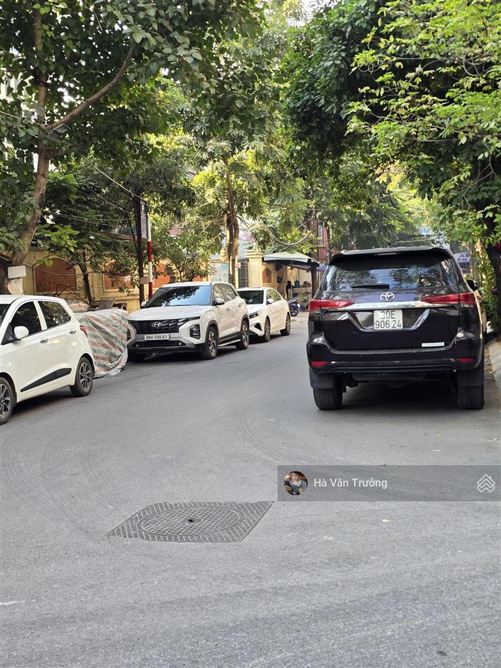 Võ văn dũng đống đa ô tô tải vào nhà lấy hàng