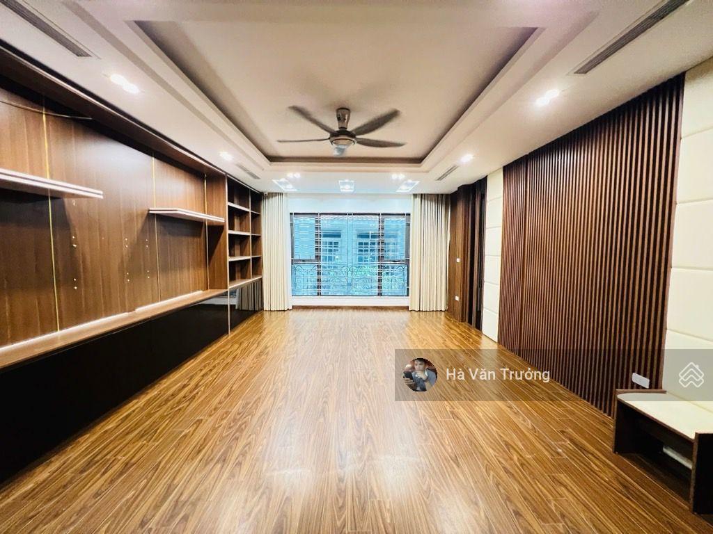 Vip nhất đống đa, cạnh vườn hoa 1/6 nhà đẹp 7 tầng, chỉ hơn 30 tỷ tặng nội thất 6 tỷ