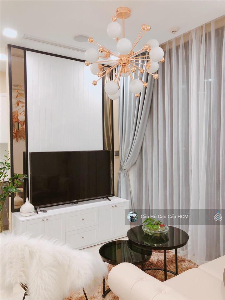 Cho thuê căn hộ 2pn vinhomes golden river nội thất đẹp, view landmark 81.  0932 106 ***