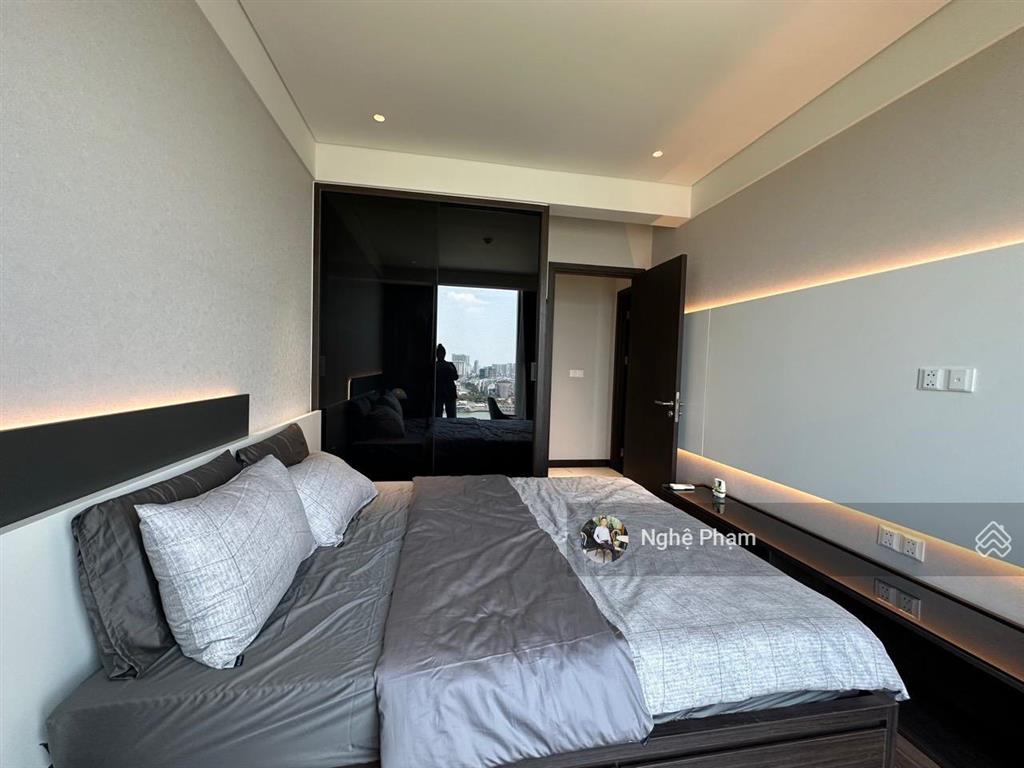 Đang trống sẵn cần cho thuê ch 2pn empire city full nội thất đẹp view sông. vào ở ngay. 0932 106 ***