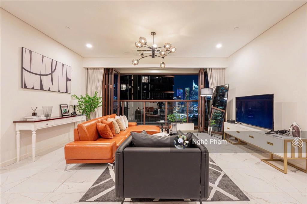 Cần bán căn hộ cao cấp 3pn metropole thủ thiêm, view sông, nội thất mới, sang trọng.  0932 106 ***