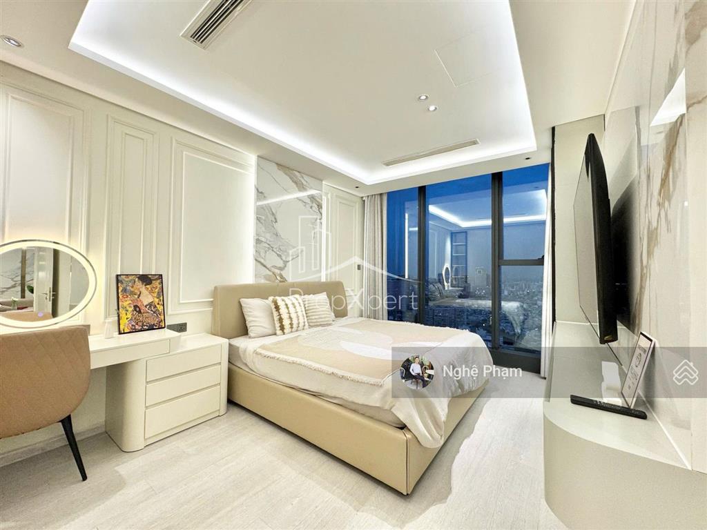 Đang trống sẵn căn 2pn vinhomes ba son. nội thất đẹp sang trọng. view thoáng mát.  0932 106 ***