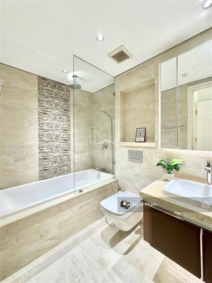 Đang trống sẵn căn 2pn vinhomes ba son. nội thất đẹp sang trọng. view thoáng mát.  0932 106 ***