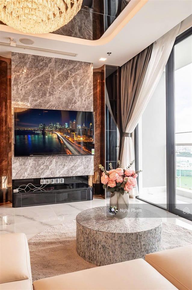 Nhà đẹp giá tốt. cho thuê căn hộ 3pn vinhomes ba son. nhà rộng thoáng mát view sông.  0932 106 ***