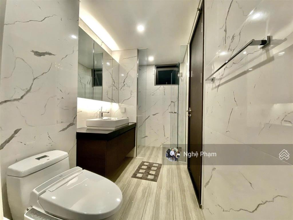 Đang trống sẵn cho thuê căn hộ 1pn empire city thủ thiêm. view sông, bitexco. nội thất đẹp hiện đại