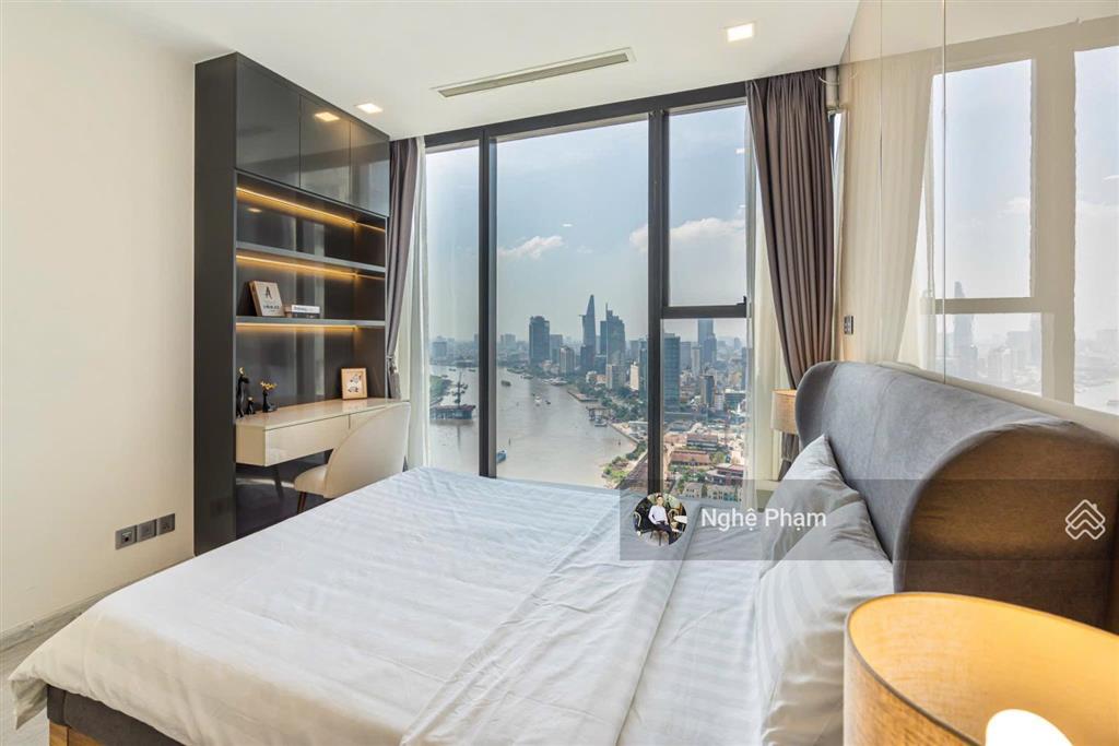 Cần cho thuê căn hộ 3 phòng ngủ vòng cung vinhomes golden river ba son view sông, bitexco, nhà đẹp
