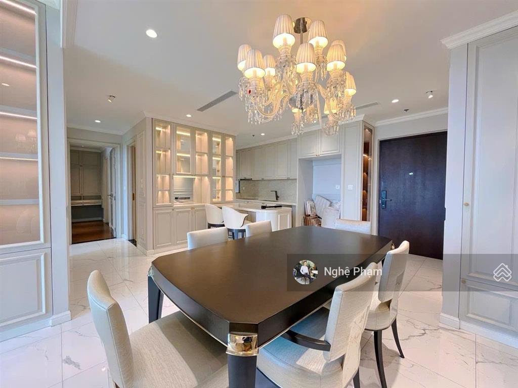 Cần cho thuê căn hộ 2pn tilia  empire city căn góc tầng cao view sông, view pháo hoa. nội thất đẹp