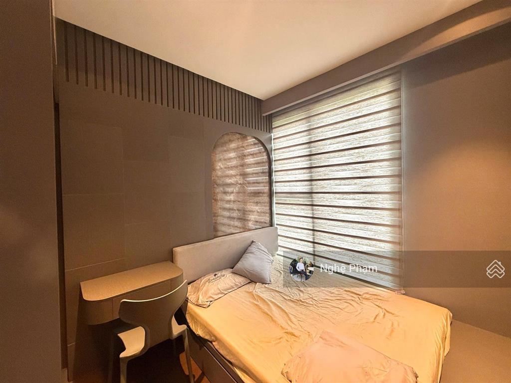 Bán căn hộ 2 phòng ngủ toà crest  metropole thủ thiêm. căn góc tầng cao, view thoáng. 0932 106 ***