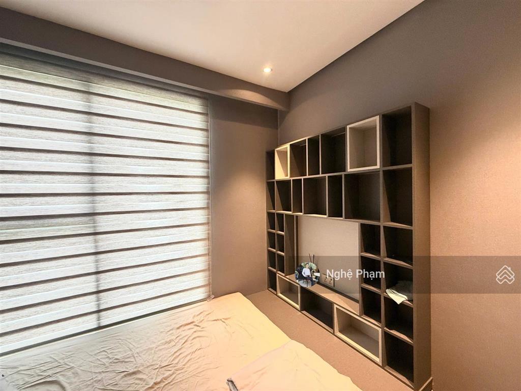 Bán căn hộ 2 phòng ngủ toà crest  metropole thủ thiêm. căn góc tầng cao, view thoáng. 0932 106 ***