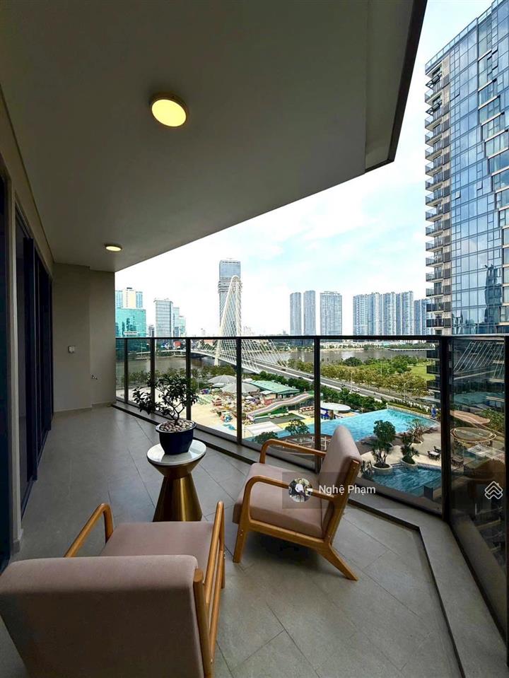 Hàng hiếm cần bán căn hộ 2pn the opera. tầng cao nội thất cao cấp, diện tích rộng, view sông.