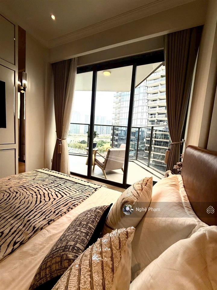 Hàng hiếm cần bán căn hộ 2pn the opera. tầng cao nội thất cao cấp, diện tích rộng, view sông.