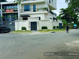 Bán đất an phú, an khánh, quận 2. dt 11 x 18.5 = 205m2 / giá 40 tỷ
