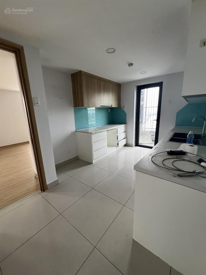 Bán lỗ la astoria 140m2 3 phòng ngủ, 3wc tầng trung, view pháo hoa, nhà sạch đẹp,  0938 264 ***