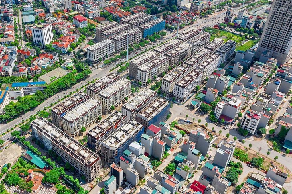 Căn góc 3 mặt thoáng, đường to, vị trí đắc địa him lam vạn phúc,  0979 008 ***