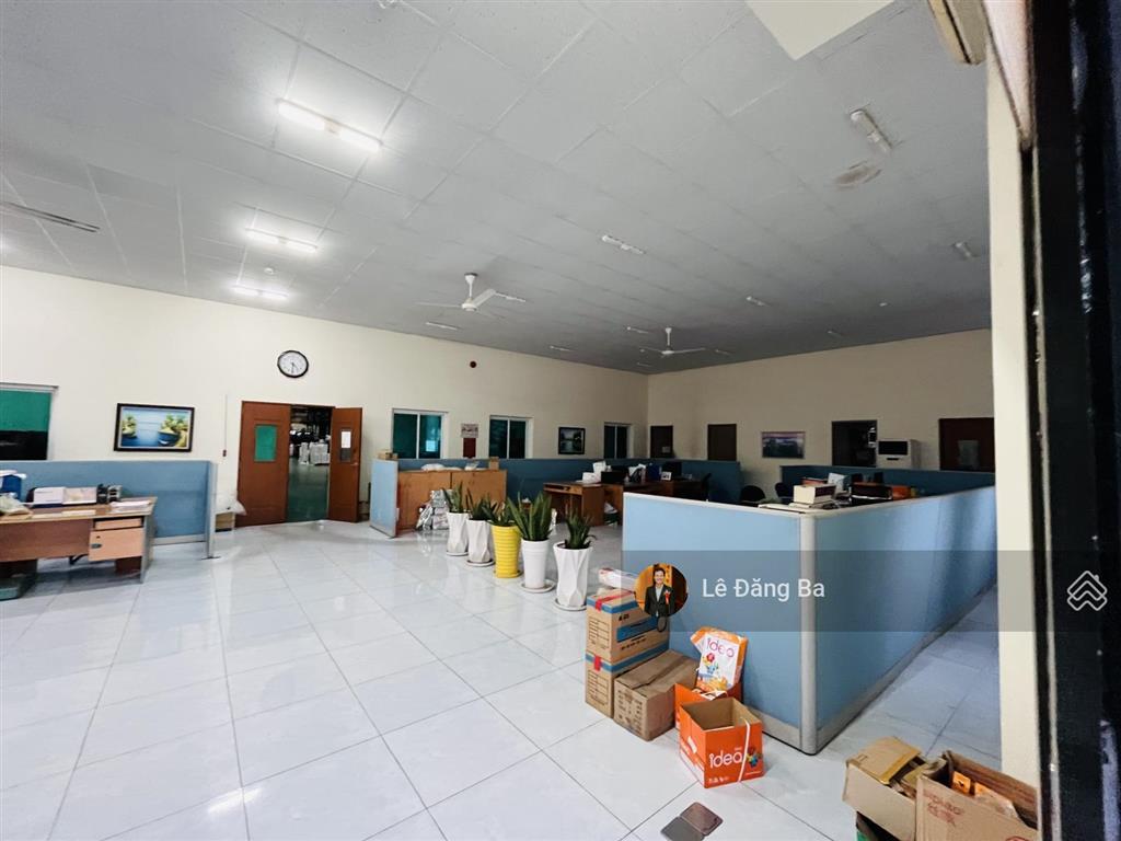 Bán xưởng trong kcn sóng thần 3, dt 6000m2, xưởng + văn phòng 3850m2, giá chỉ 63 tỷ thương lượng