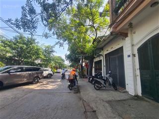 Chính chủ bán gấp nhà kim giang hoàng mai, ngõ ô tô tải tránh nhau, đang cho thuê 20tr/th