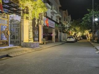 Bán duy nhất 1 căn đẹp giá tốt mặt tiền 12m hướng mát đông nam gần triển lãm quốc gia và vin cổ loa