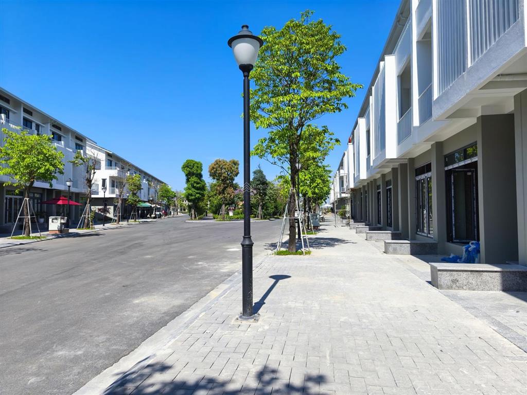 3.99 tỷ nhà 3 tầng dahlia eco garden huế