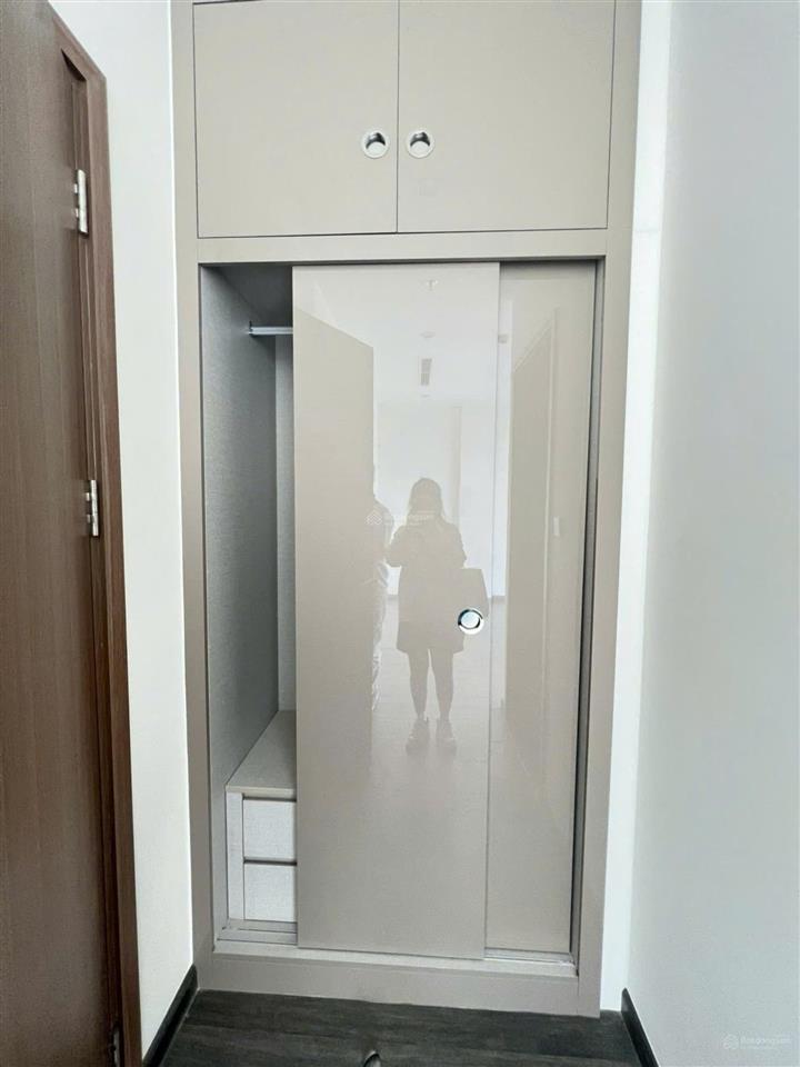 Bán căn hộ cao cấp 2pn+1 tòa tk1, 5.4 tỷ diện tích 72.1m2, tonkin vinhomes smart city