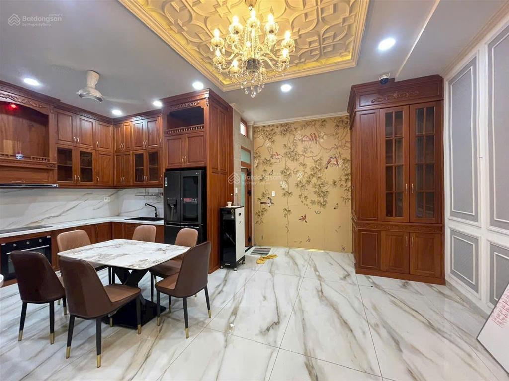 Bán biệt thự mặt tiền đường số 12, hiệp bình chánh, thủ đức 119m², 6pn, nội thất cao cấp
