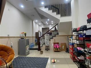 Bán nhà 1 sẹc đường số 8 hiệp bình 1 trệt 2 lầu, sân đậu xe hơi, full nội thất giá 7,5 tỷ