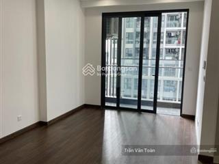 Chính chủ bán căn 1pn + 1 masteri mới bàn giao view đẹp nhà mới